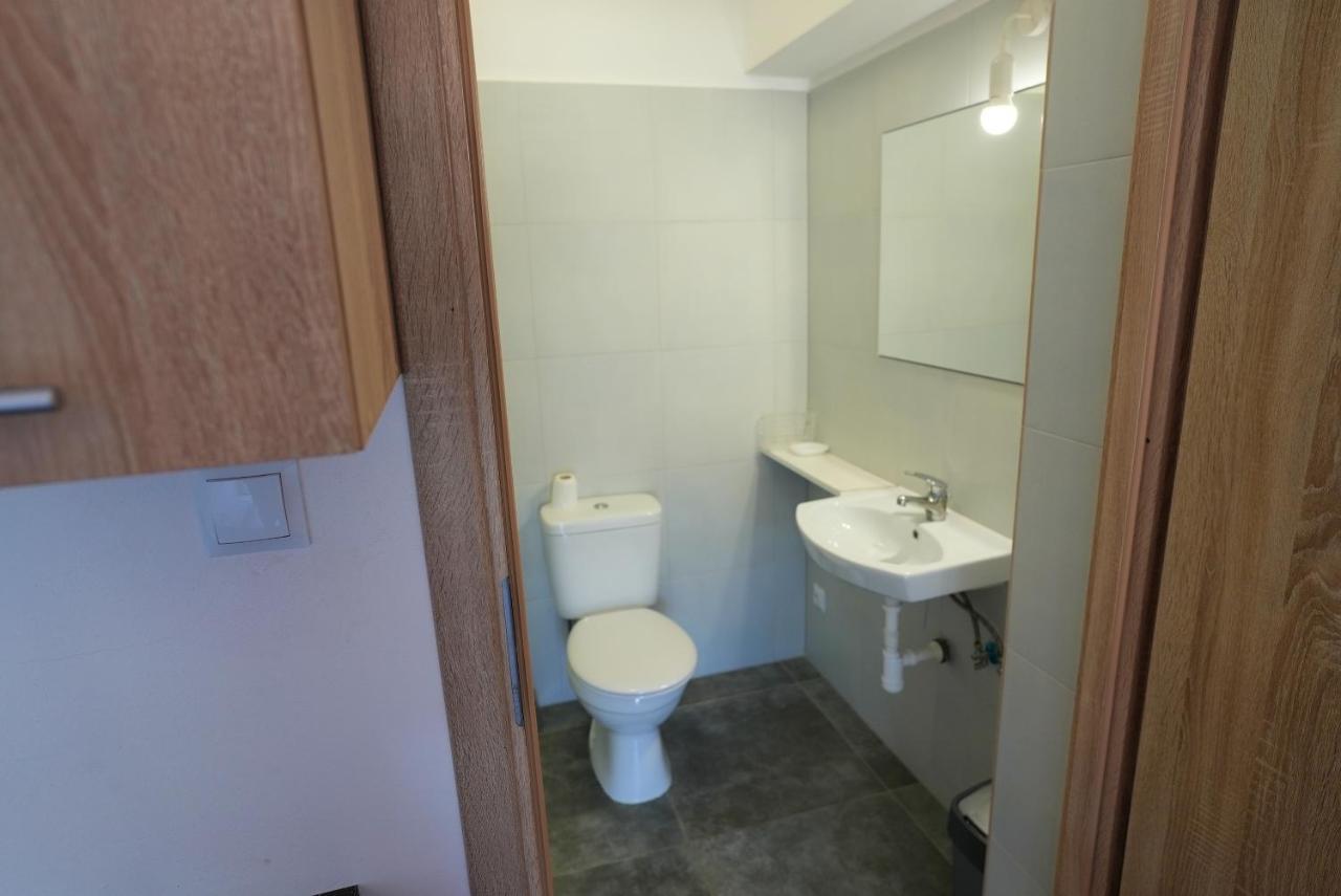 Sloneczna Przystan Klimkowka Pokoje Camp Pole Namiotowe Hotel Ngoại thất bức ảnh